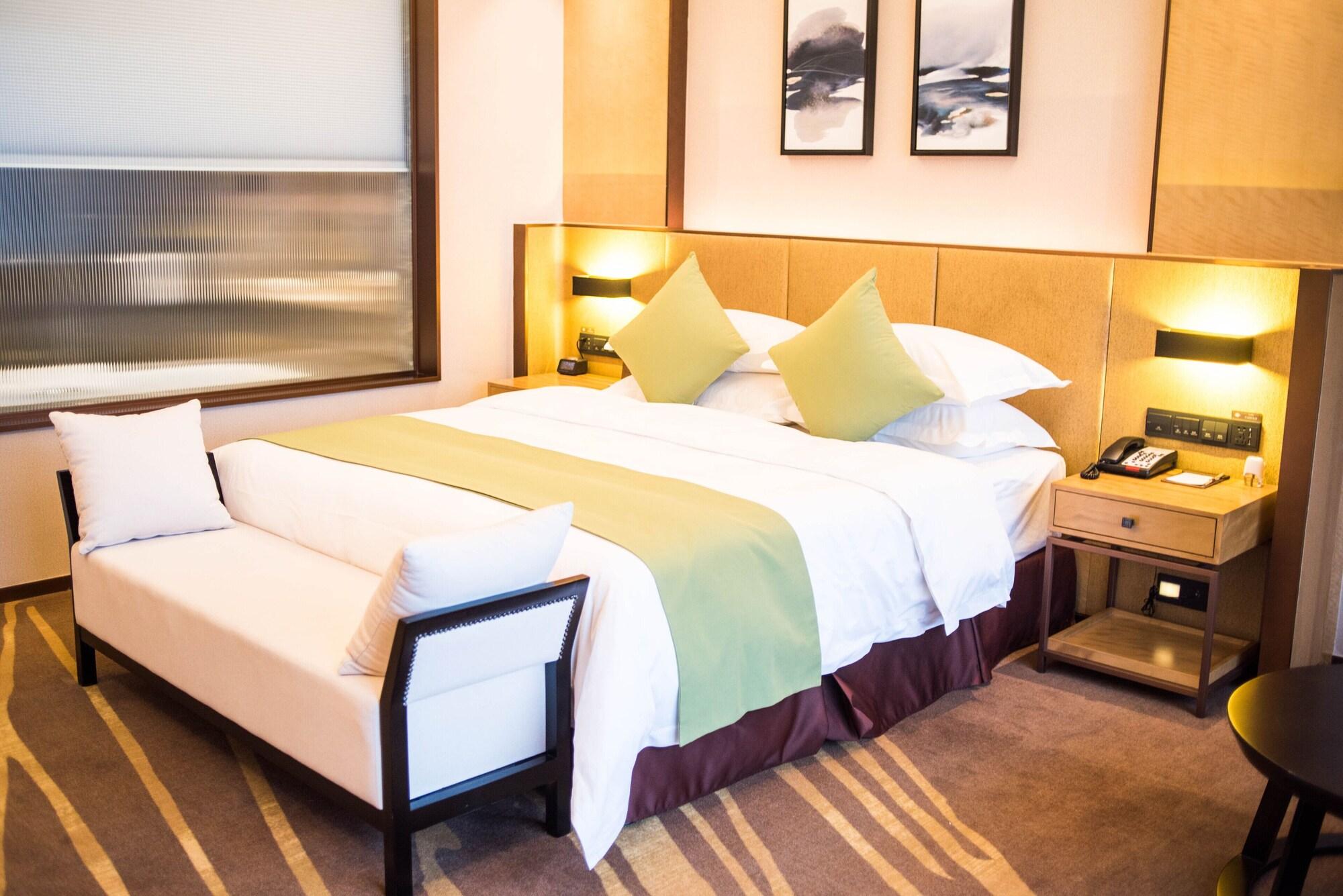 Leshan Ramada Hotel Esterno foto