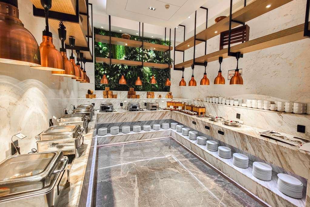 Leshan Ramada Hotel Ristorante foto